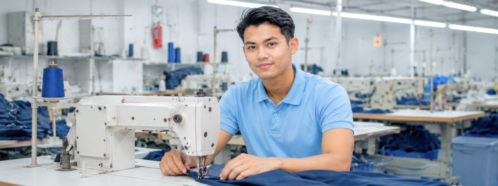 PENJAHIT MANUFAKTUR GARMENT